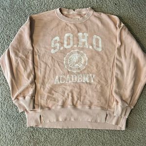 Pink Aerie crewneck. light pink. fits over sized. size small